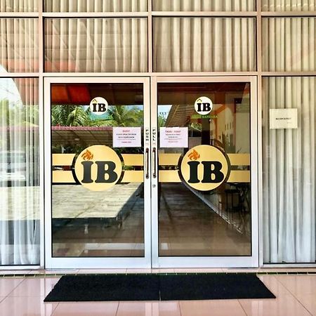 Penginapan Intan Bandara Padang  Ngoại thất bức ảnh