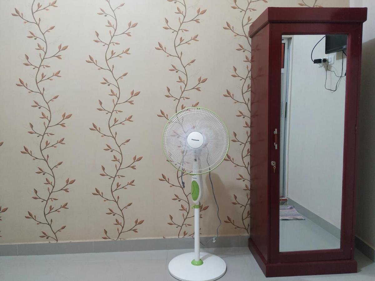 Penginapan Intan Bandara Padang  Ngoại thất bức ảnh
